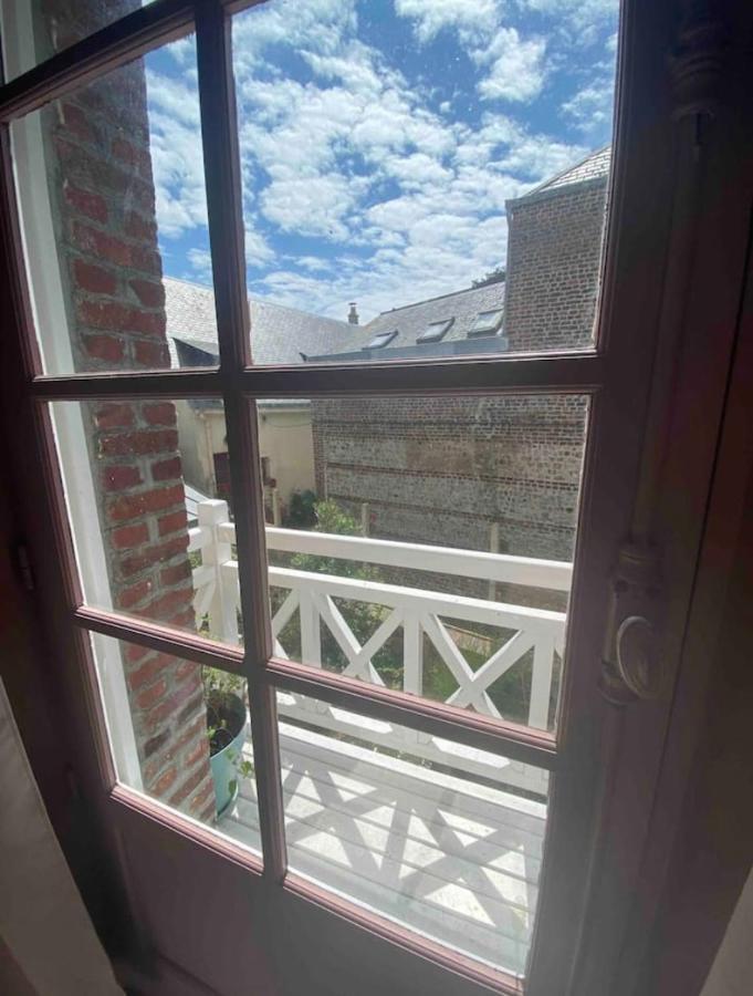 La Petite Marcotte Bed & Breakfast เอเทรตาต์ ภายนอก รูปภาพ
